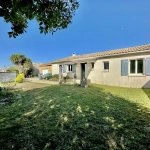 Maison de plain pied à La Ronde proche du Marais Poitevin avec jardin et garage