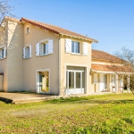 Charmante maison familiale avec terrain et bois privé à Fousseret