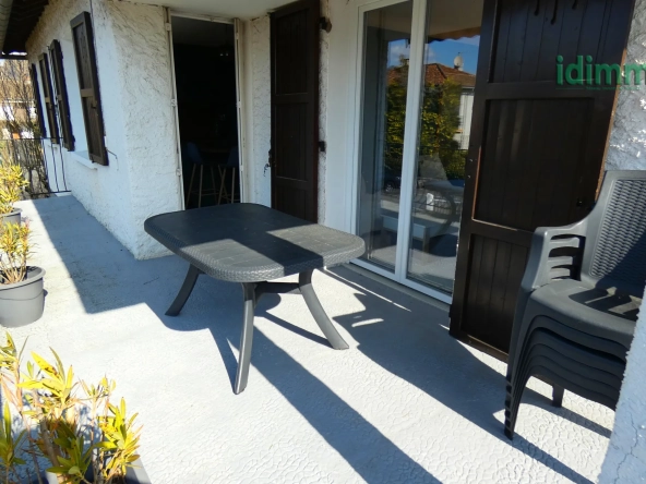 Vente d'une maison familiale à Arpajon-sur-Cère avec terrasse et garage