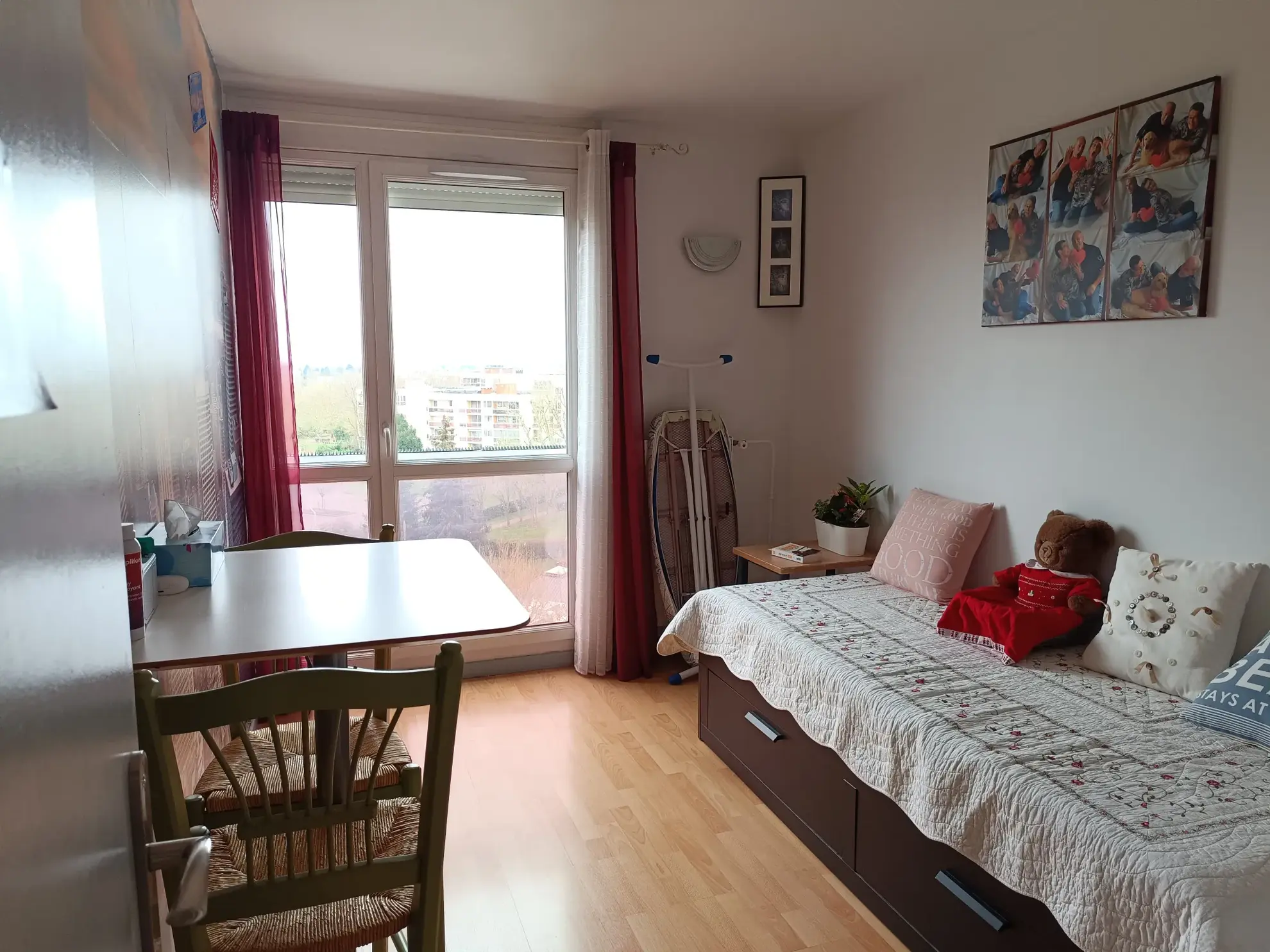 Rare appartement de 75 m² avec vue dégagée à Maurepas 
