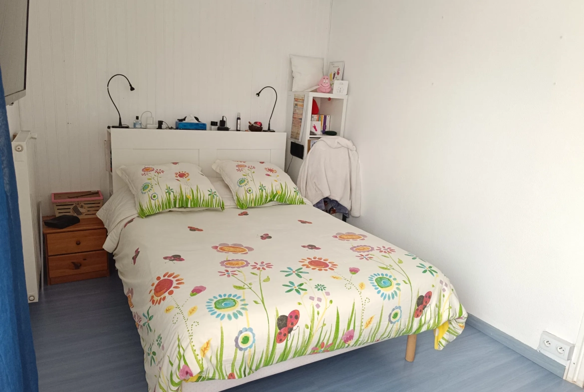 Rare appartement de 75 m² avec vue dégagée à Maurepas 