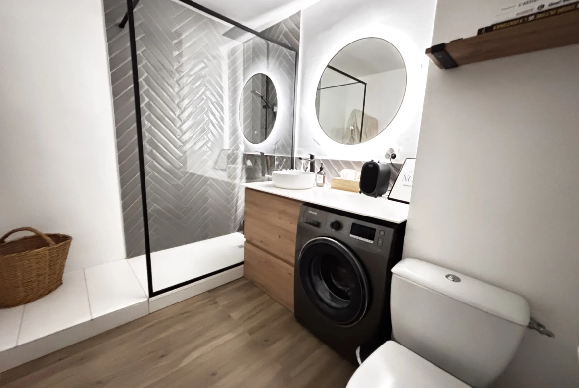 Appartement 2 pièces lumineux de 41 m² avec terrasse et garage à Nîmes dans un secteur calme 