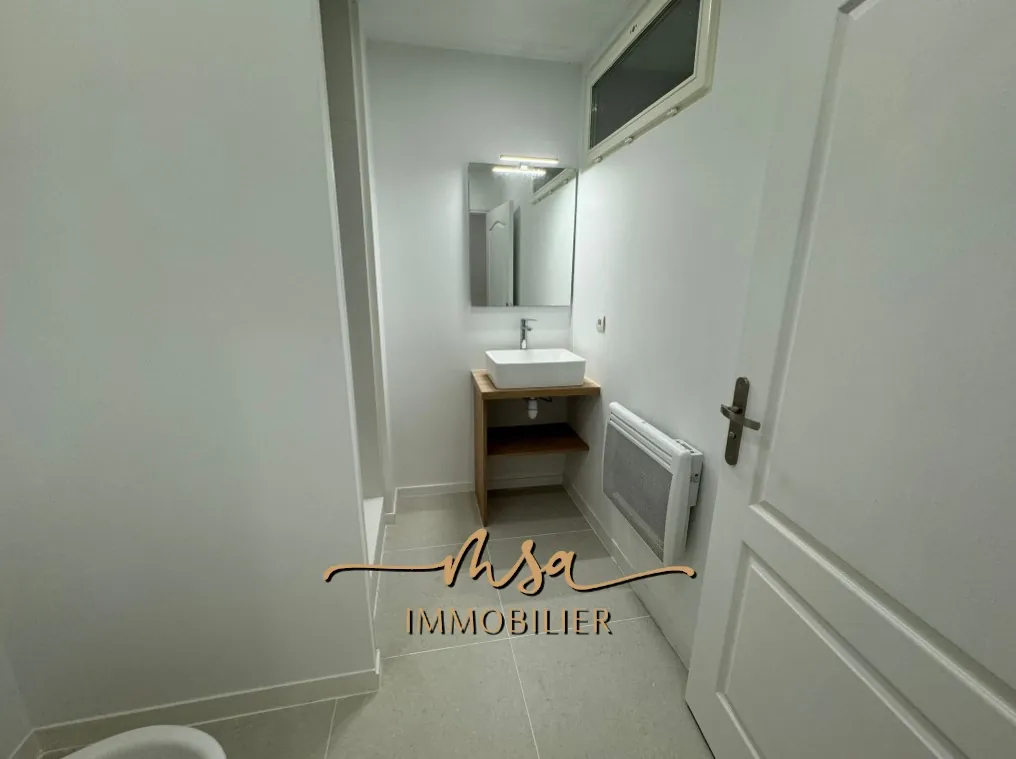 Appartement F3 entièrement rénové à Rouen, idéal investissement ou résidence principale 