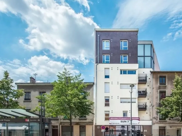Studio à vendre de 17,16 m² à Lyon – Opportunité d’investissement étudiante