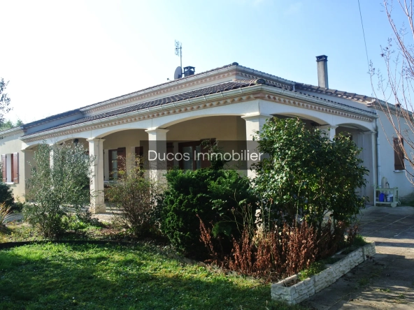 Maison 3 chambres avec piscine à Miramont de Guyenne - Terrain 2500 m²