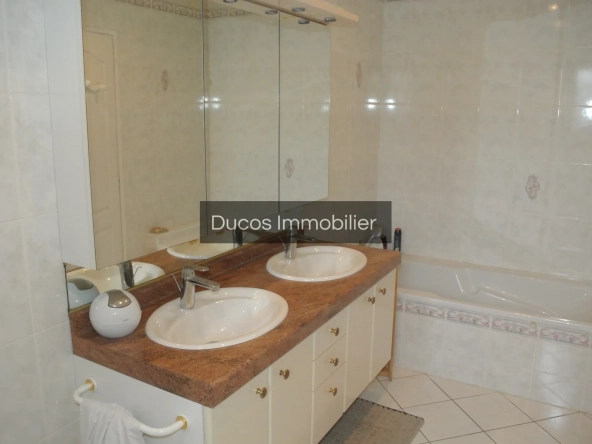 Maison 3 chambres avec piscine à Miramont de Guyenne - Terrain 2500 m² 