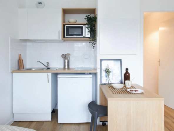 Charmant studio étudiant de 18,32 m² à Sevres, proche universités et transports 