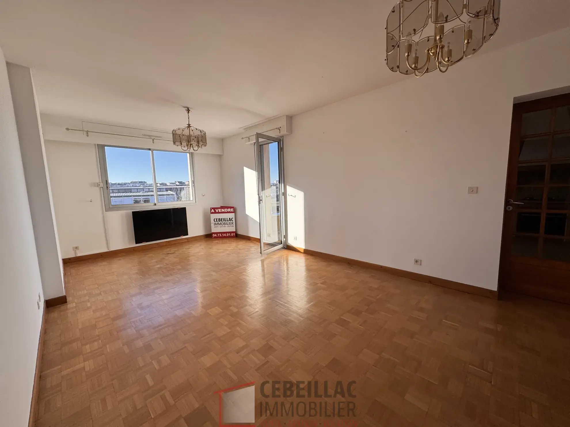 Appartement lumineux de 71 m² avec balcon à Cebeillac, Saint-Flour 