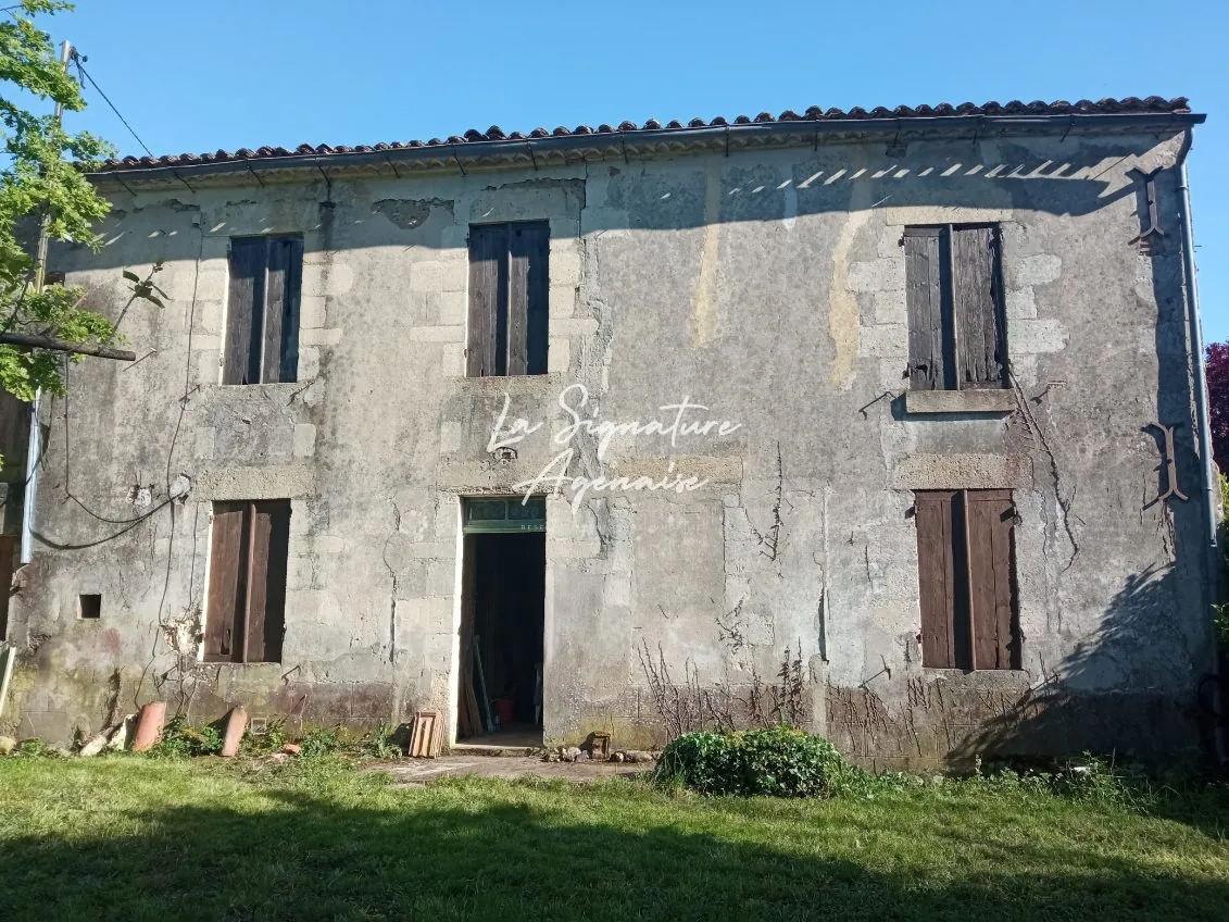Maison à rénover sur un grand terrain à Couthure-sur-Garonne 
