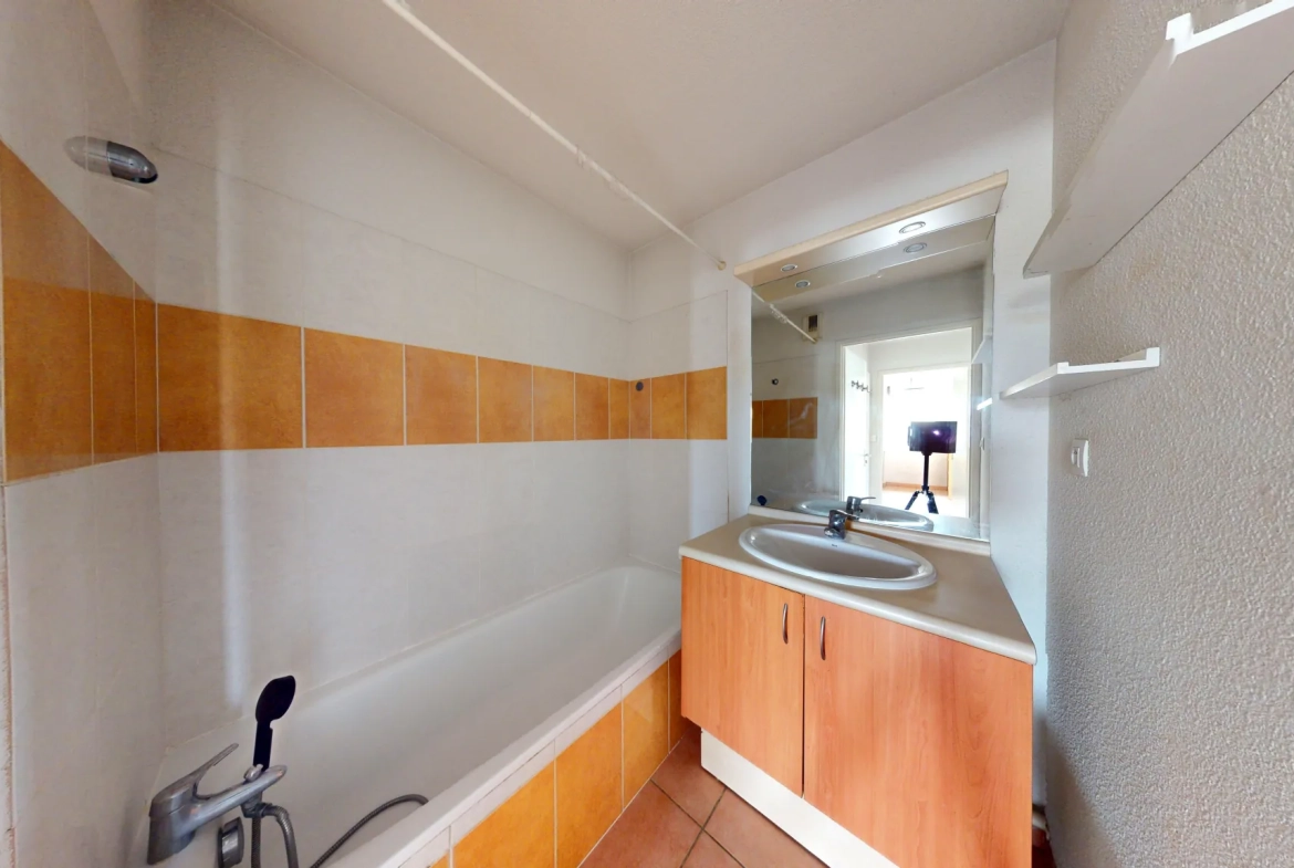 Appartement T3 de 52 m² avec terrasse et parking en sous-sol à Toulouse 