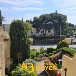 Charmant appartement 2 pièces avec terrasse et vue mer à Bandol