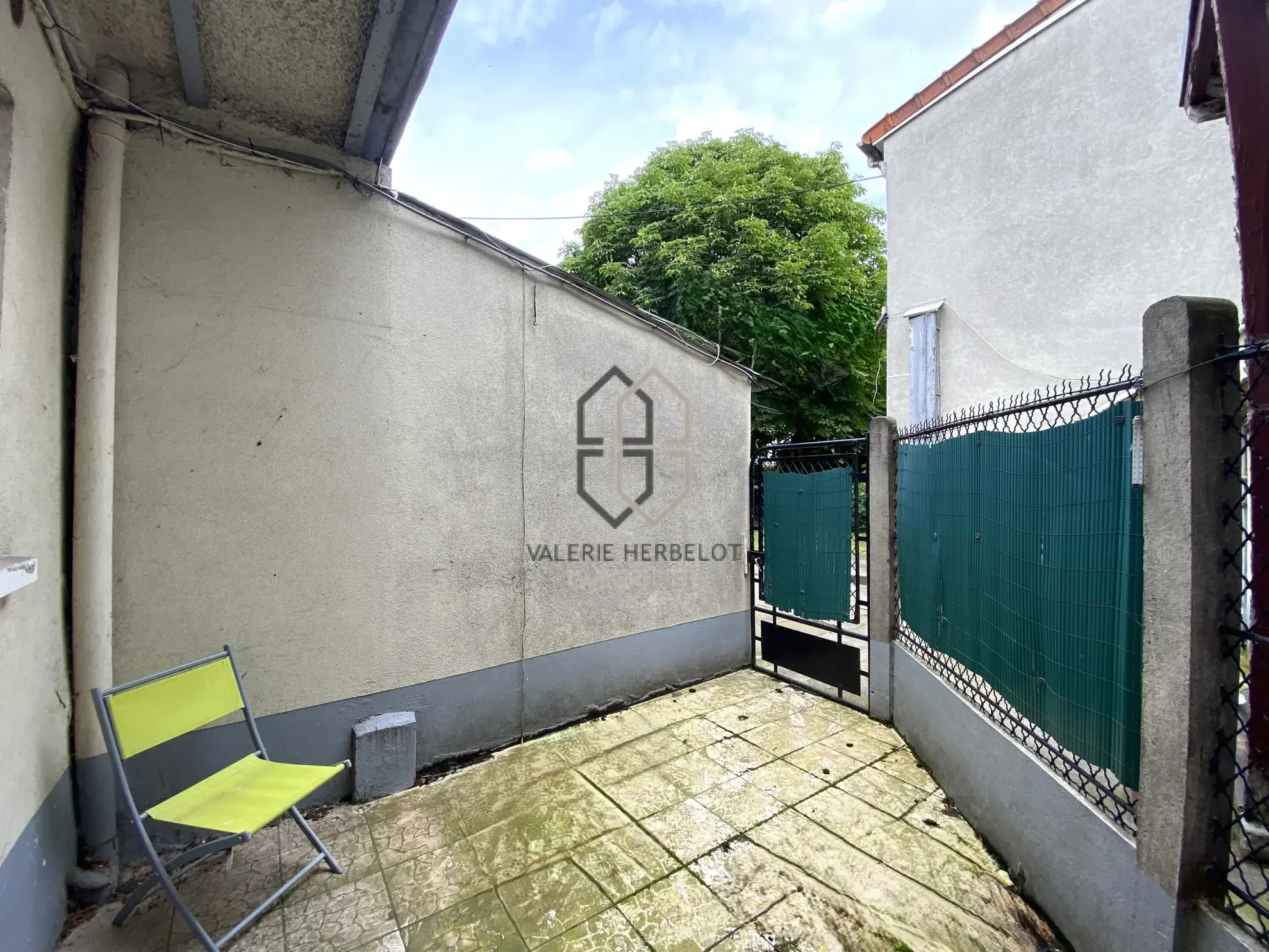 Appartement 3 pièces rénové avec terrasse à Maisons-Alfort proche métro et RER 