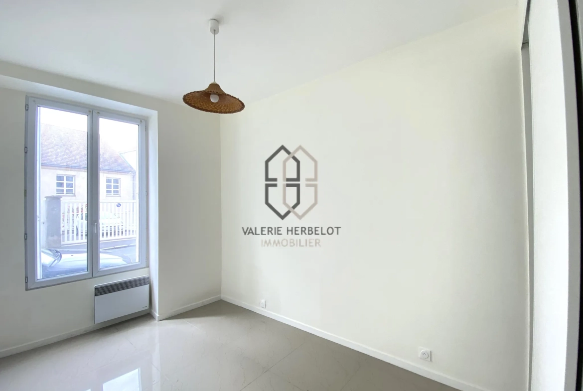 Appartement 3 pièces rénové avec terrasse à Maisons-Alfort proche métro et RER 