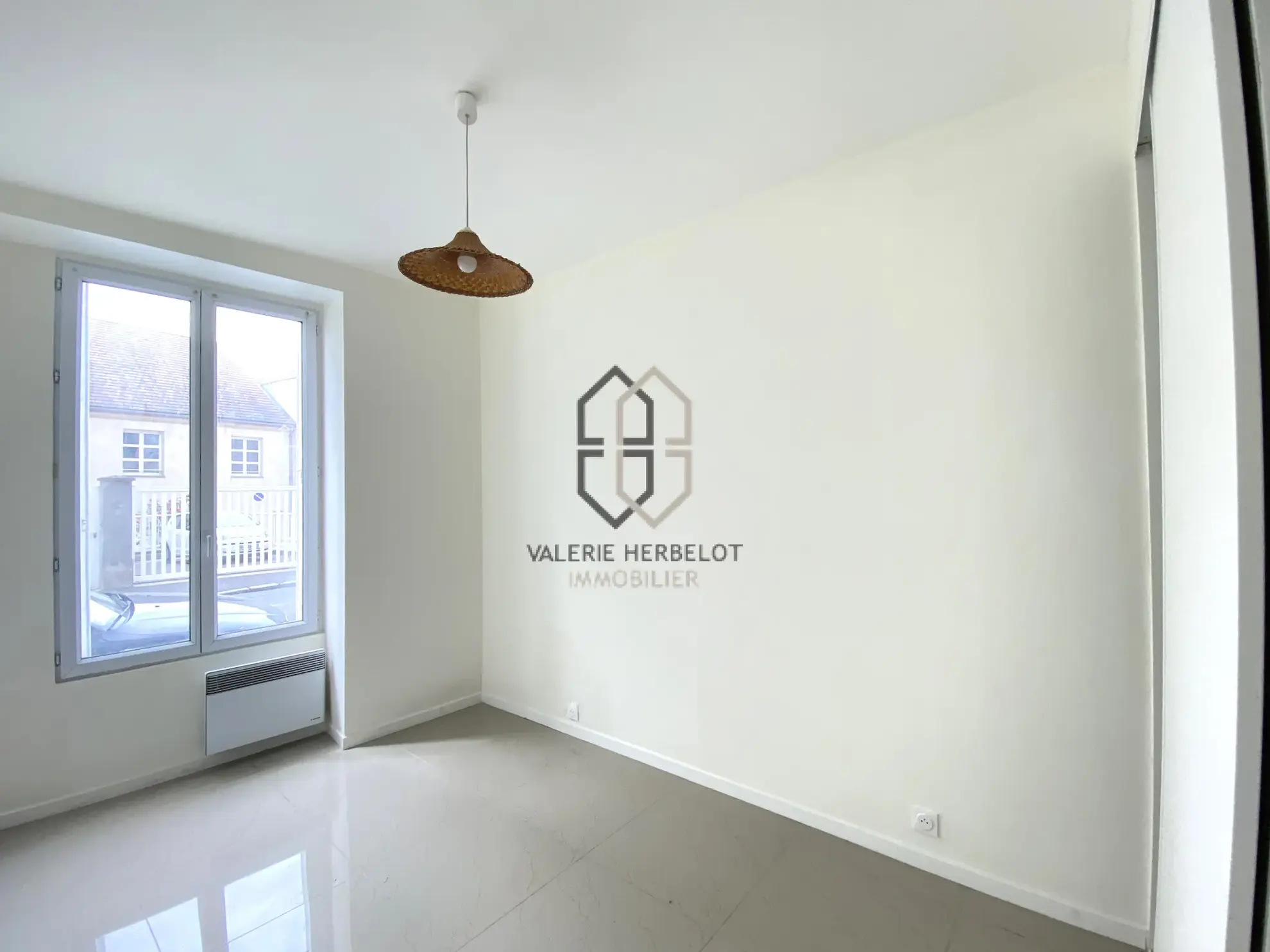 Appartement 3 pièces rénové avec terrasse à Maisons-Alfort proche métro et RER 