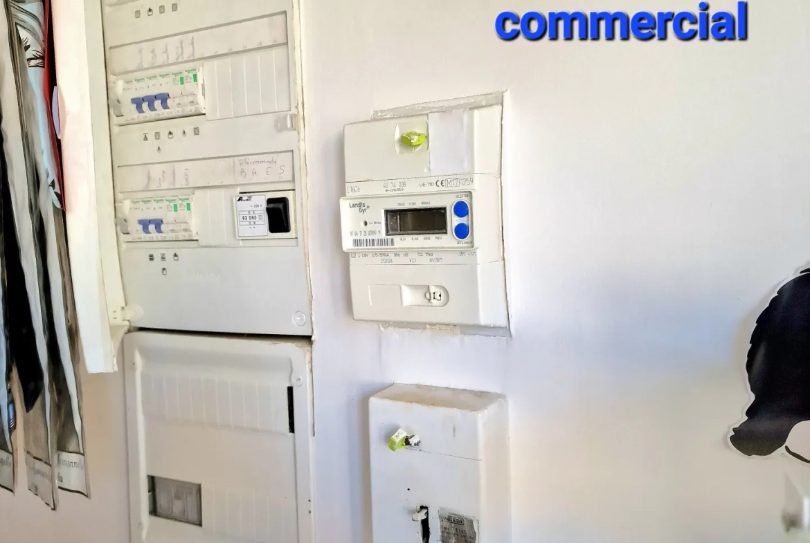 Immeuble à vendre à Trun avec fort potentiel locatif et rénovation à prévoir 