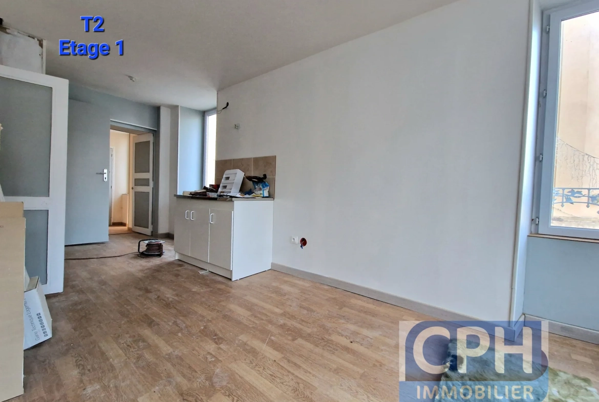 Immeuble à vendre à Trun avec fort potentiel locatif et rénovation à prévoir 