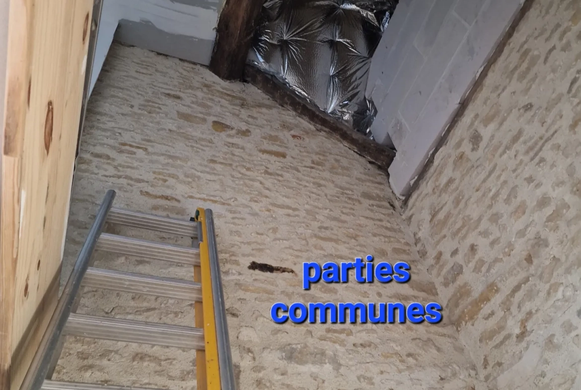 Immeuble à vendre à Trun avec fort potentiel locatif et rénovation à prévoir 