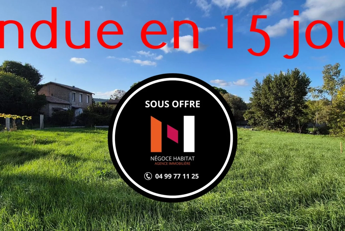 Terrain à bâtir de 250 m² à Montaud, hors lotissement, avec possibilité de construire une maison, garage et piscine 