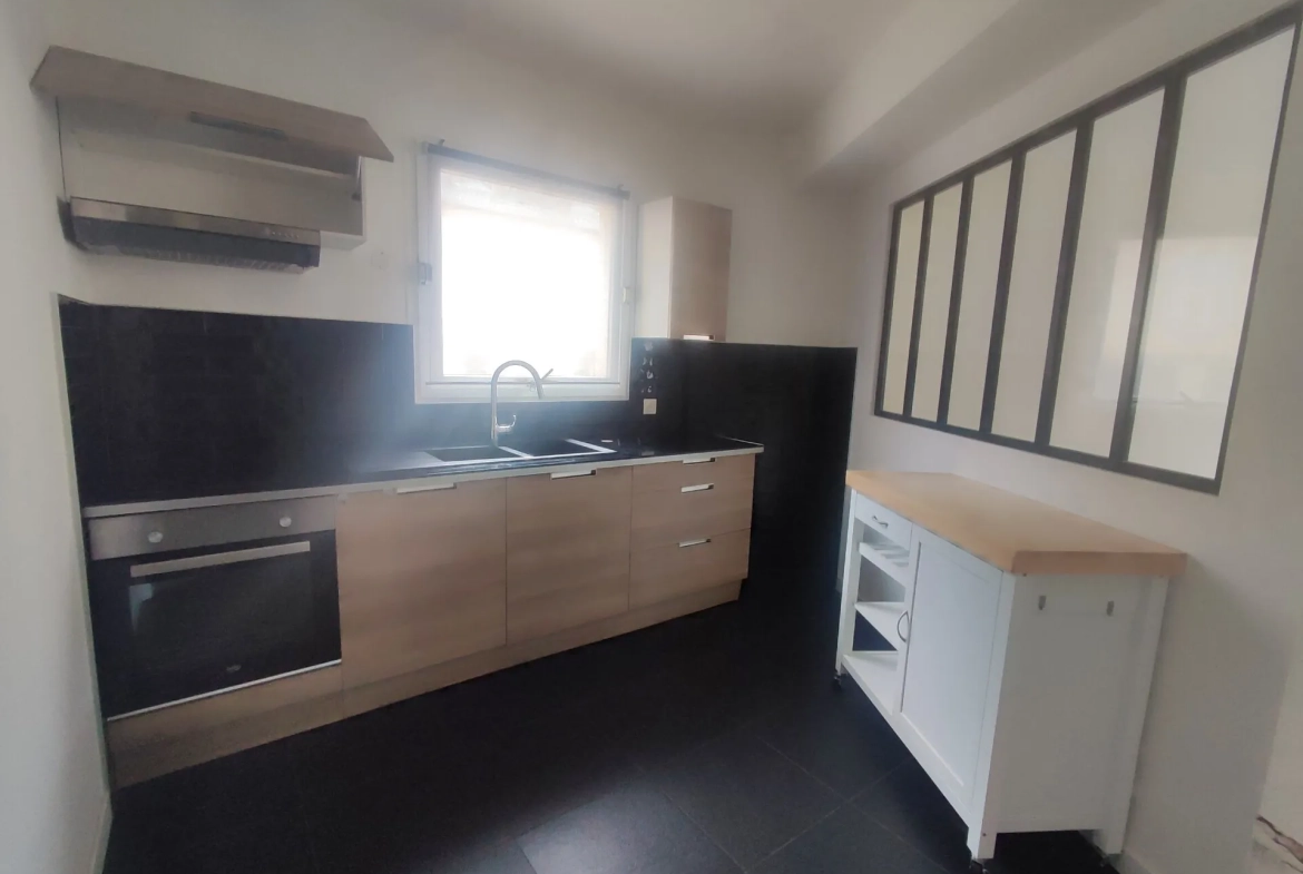 Bel appartement en rez-de-chaussée avec 2 chambres au centre-ville de Nevers 