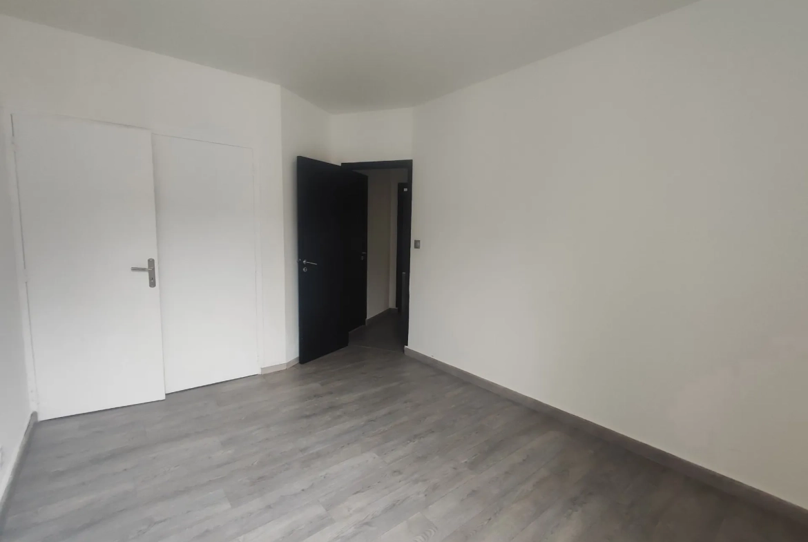 Bel appartement en rez-de-chaussée avec 2 chambres au centre-ville de Nevers 