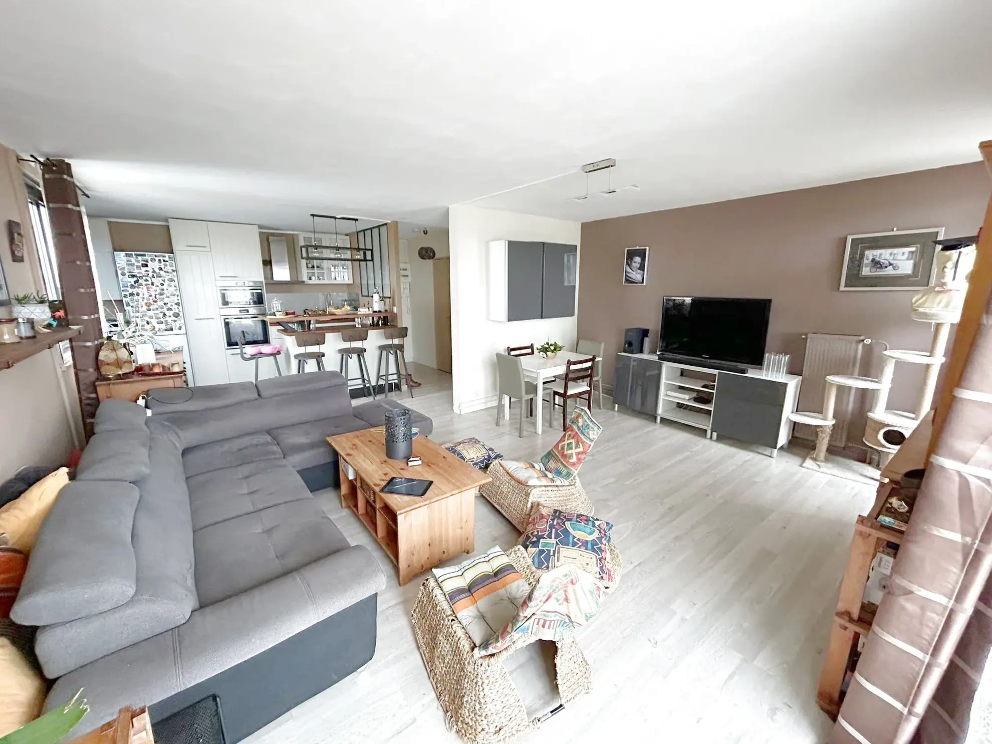 Charmant appartement T4 de 73 m² avec balcon à Neuilly-sur-Marne 