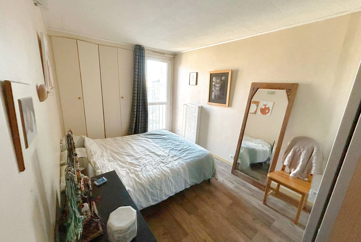 Charmant appartement T4 de 73 m² avec balcon à Neuilly-sur-Marne 