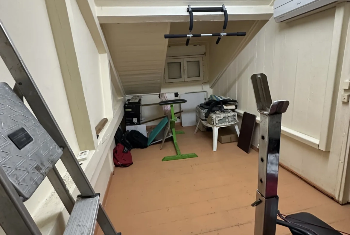 Immeuble à Fort-de-France 3 niveaux idéal investissement - 225 000 € 