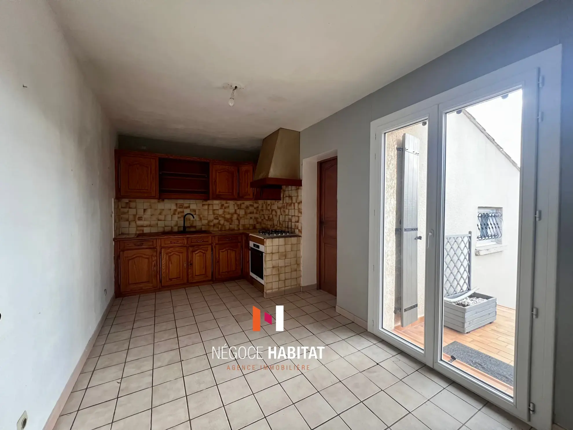 Maison T3 à Lunel de 73 m² avec garage et jardin - Idéal investissement 
