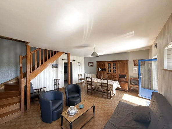 Vente de deux maisons avec grand terrain à Plouneour Trez entre terre et mer 