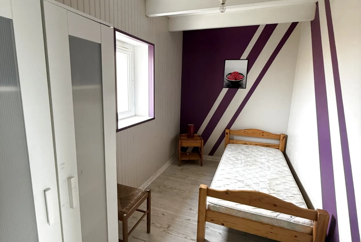 Vente de deux maisons avec grand terrain à Plouneour Trez entre terre et mer 