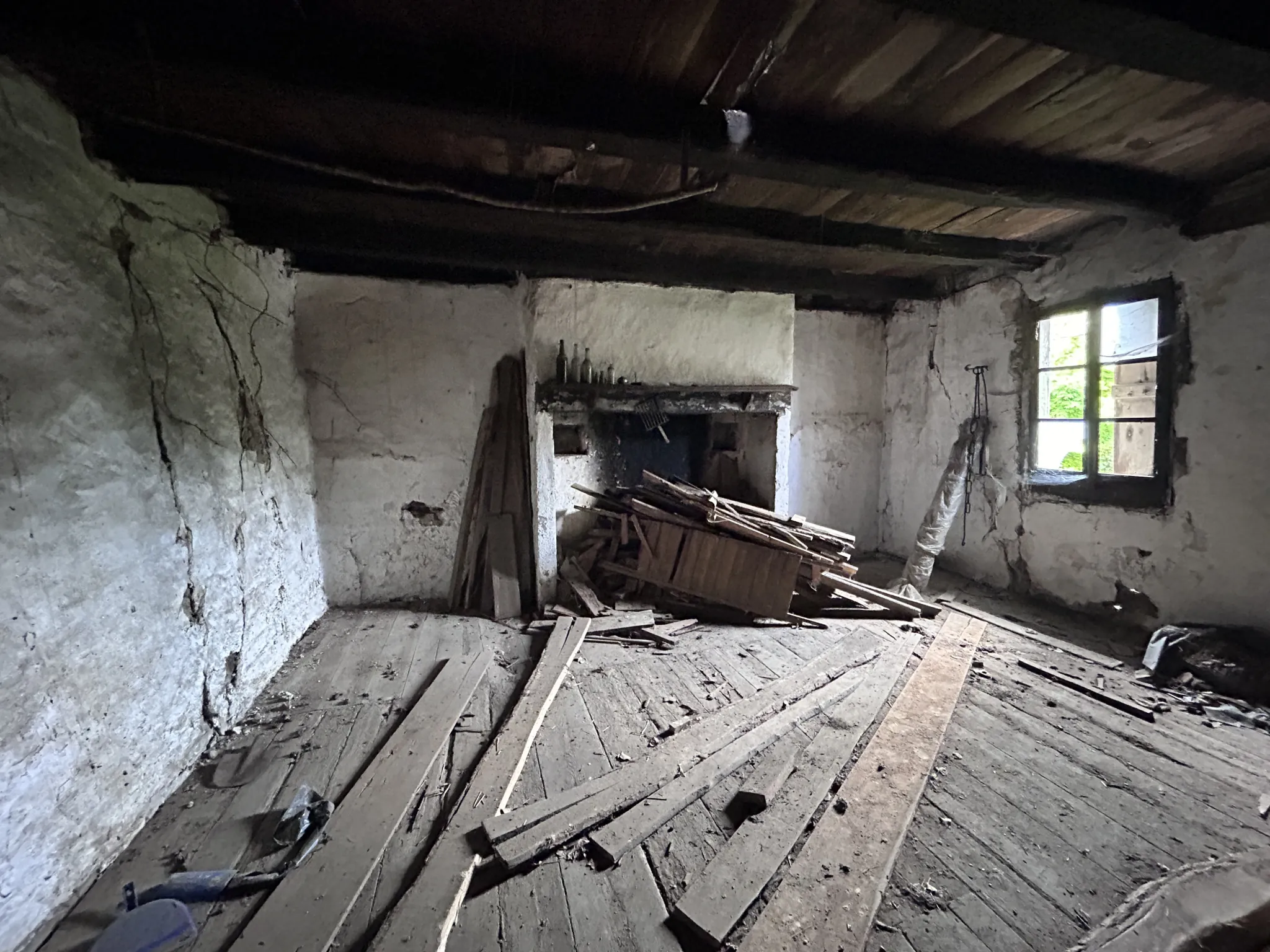Maison à rénover à vendre à proximité d'Argentat, 60 m² 