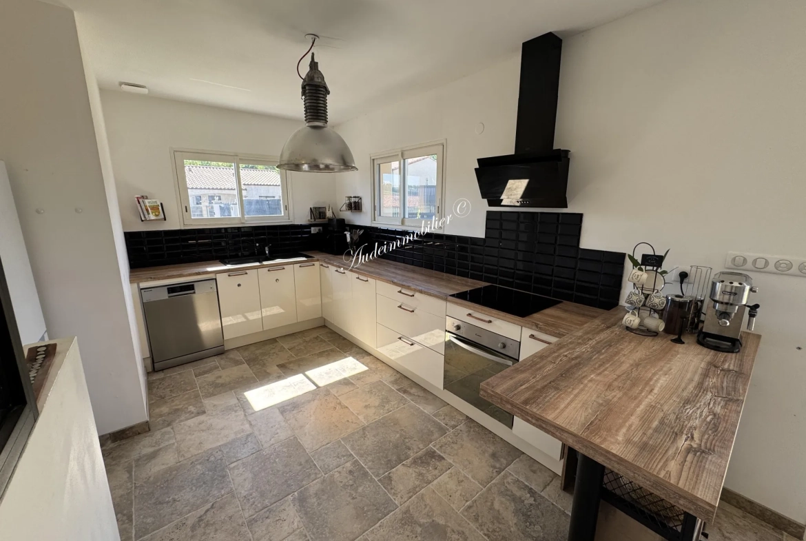 Vente maison récente de plain-pied à Limoux avec jardin et garage 