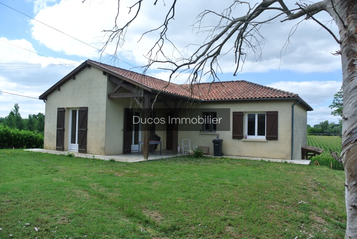 Maison rénovée avec terrasse proche centre-ville de Marmande 