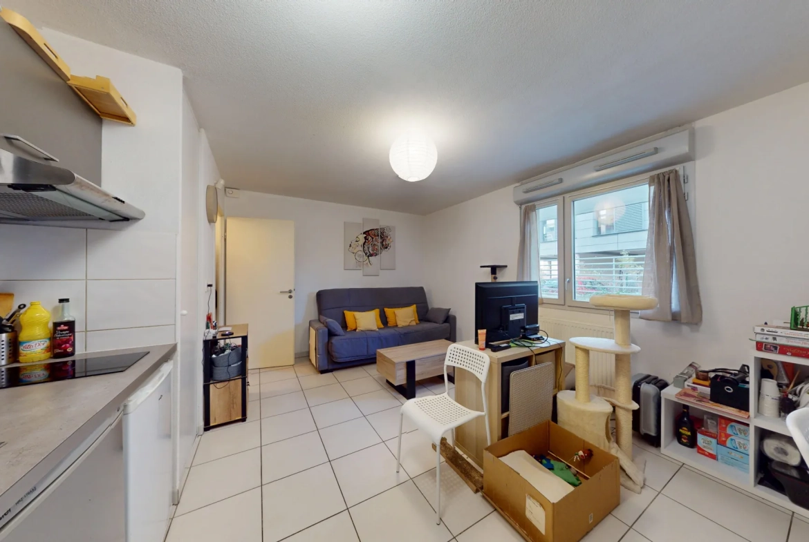 Appartement T1 à Toulouse de 27 m² proche métro, résidence récente 