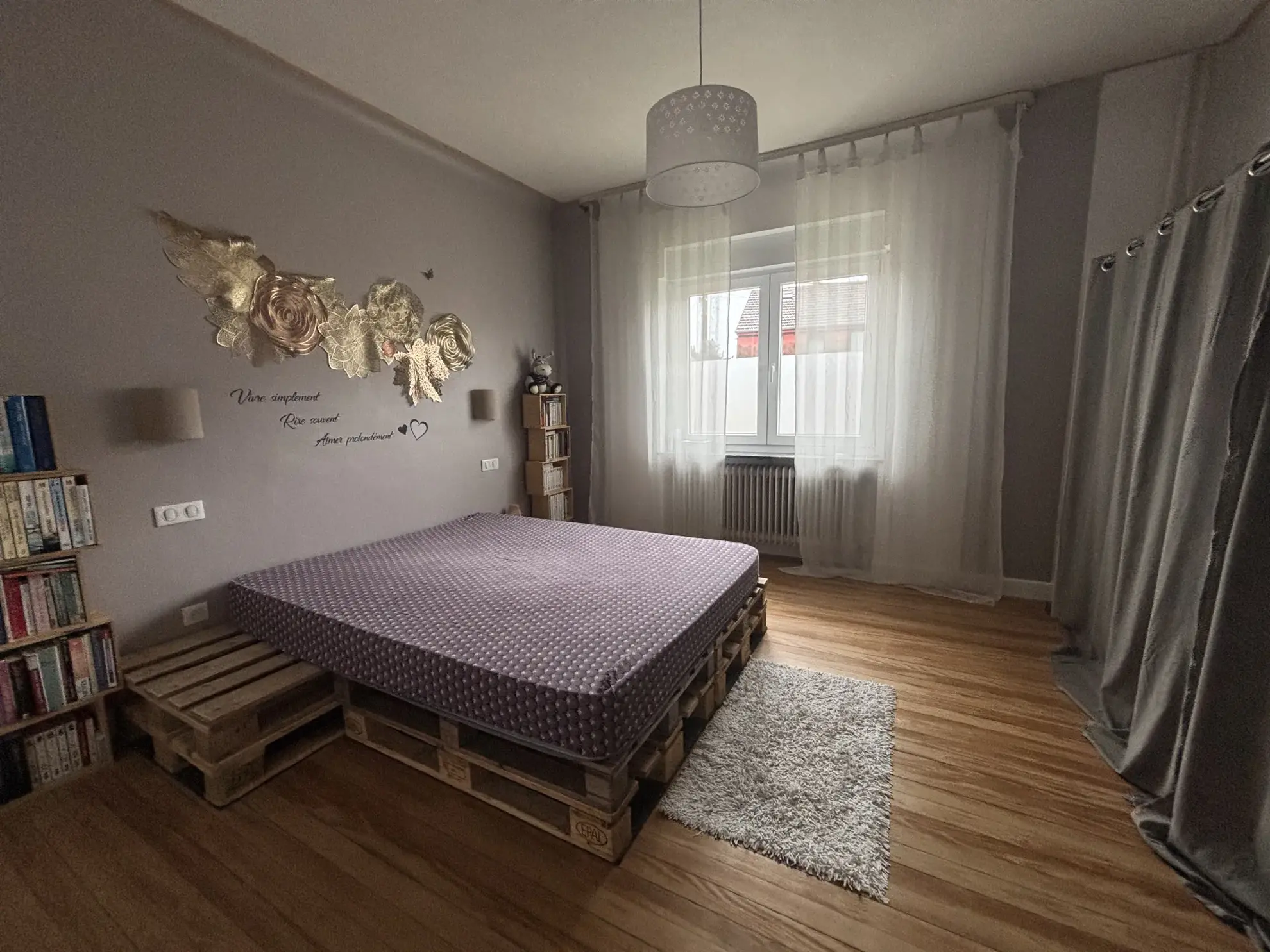 Maison individuelle rénovée à vendre à L'HÔPITAL avec 5 chambres et jardin 
