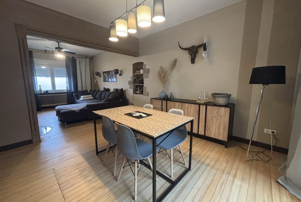 Maison individuelle rénovée à vendre à L'HÔPITAL avec 5 chambres et jardin 