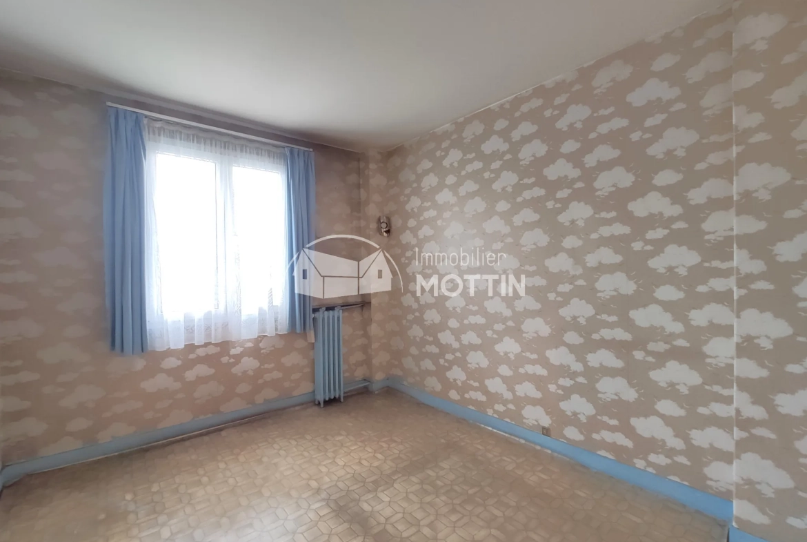 Appartement de 66 m² avec balcon proche gare RER C à Vitry-sur-Seine 