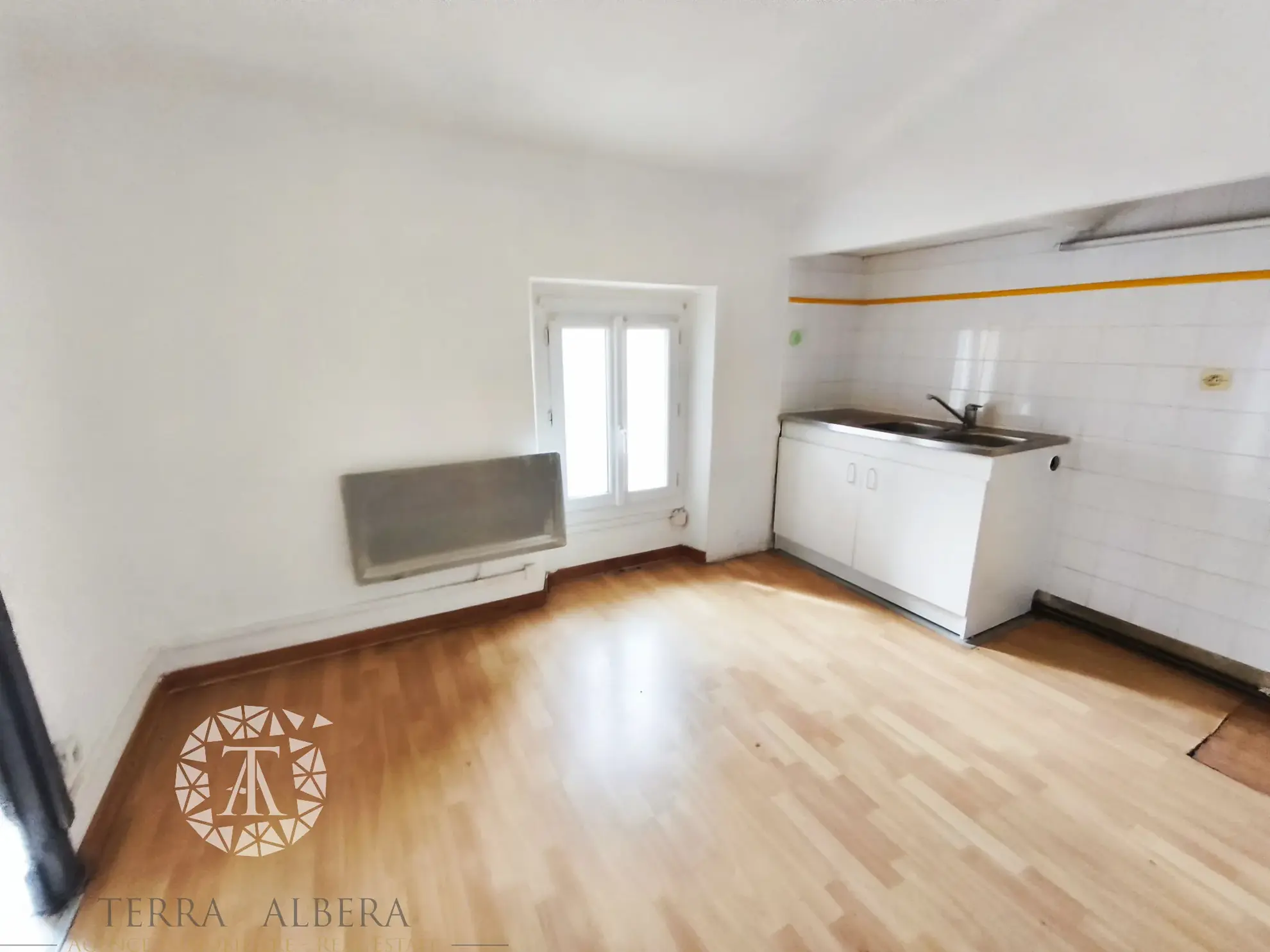 Charmant appartement T3 avec jardin à Saint Genis des Fontaines 