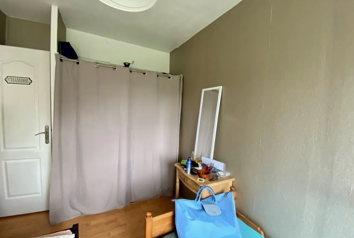 Charmante maison semi-individuelle avec studio à Maubeuge - 4 chambres, terrain, parking 