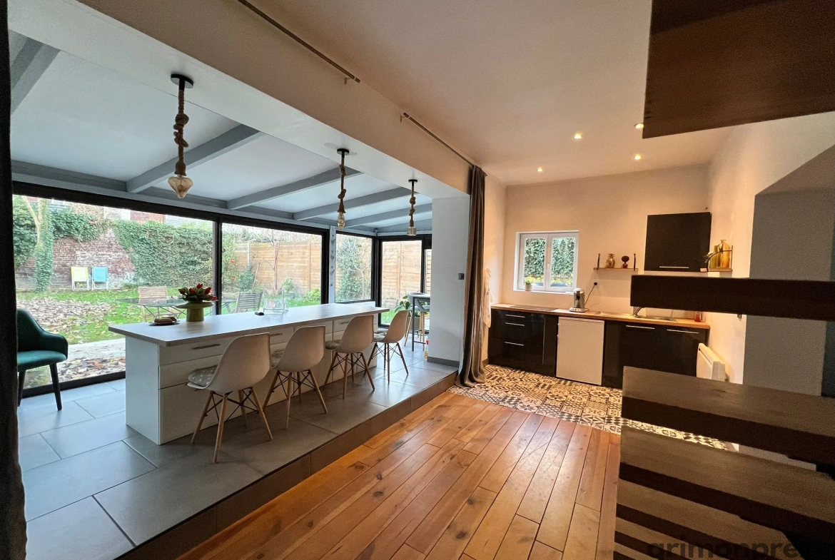 Maison spacieuse avec jardin et terrasse à vendre à Roubaix – Quartier recherché 
