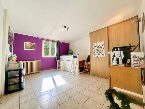 Longère de plain-pied à Vichy avec grand terrain et environnement paisible à vendre 