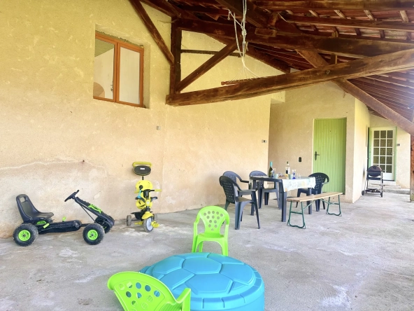 Longère de plain-pied à Vichy avec grand terrain et environnement paisible à vendre 