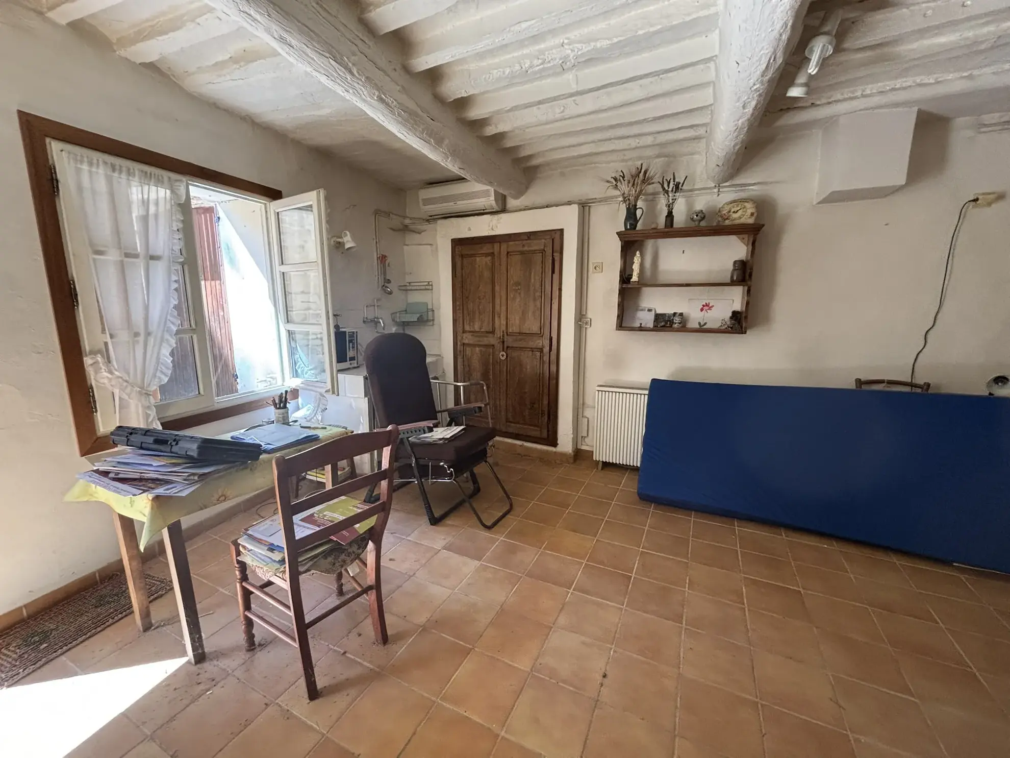 Maison de village à rénover avec terrasse dans le Barroux - Belle vue dégagée 