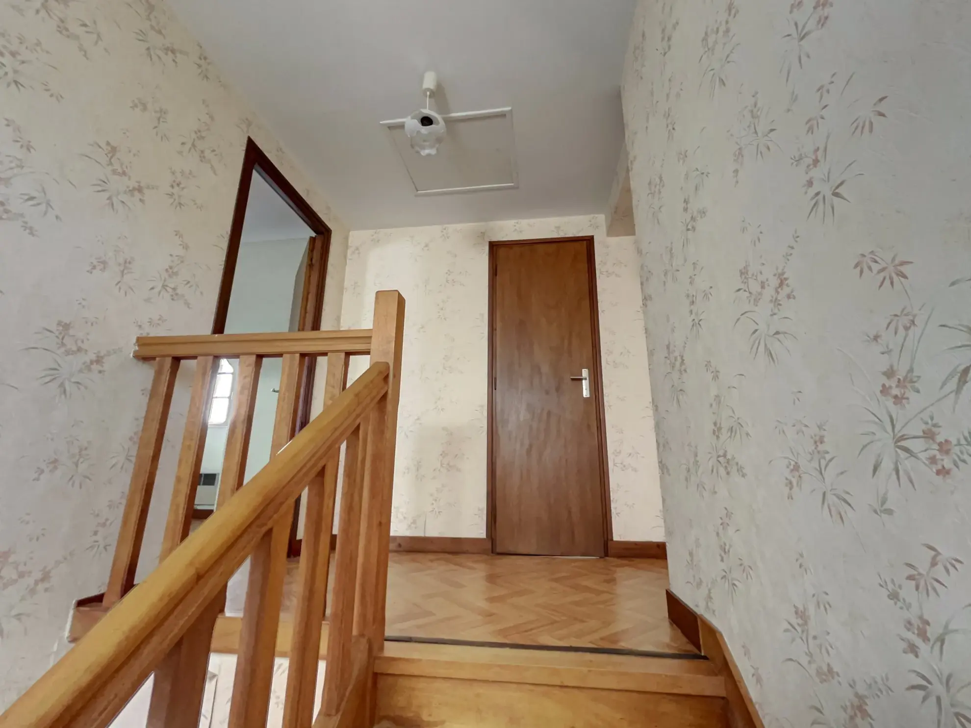 Charmante maison en pierre avec dépendances et grand terrain à Quistinic 