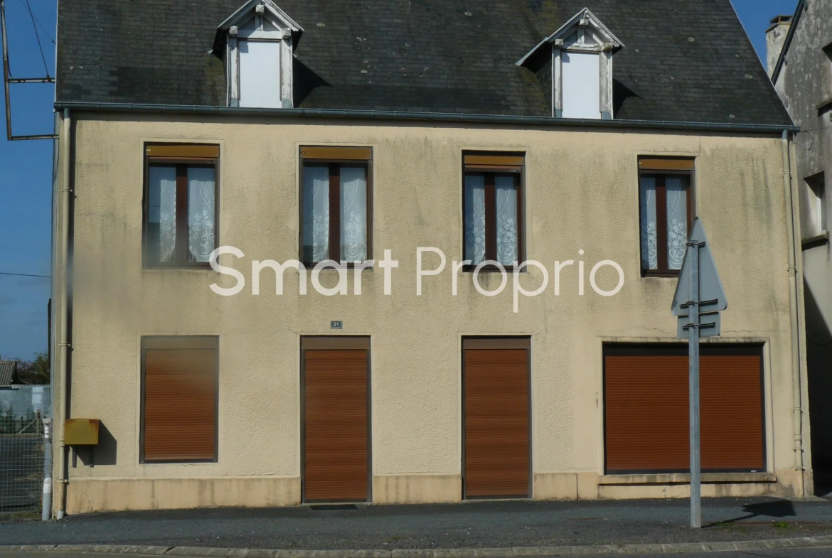 Grande maison de village à Souleuvre en Bocage avec 4 chambres et véranda 