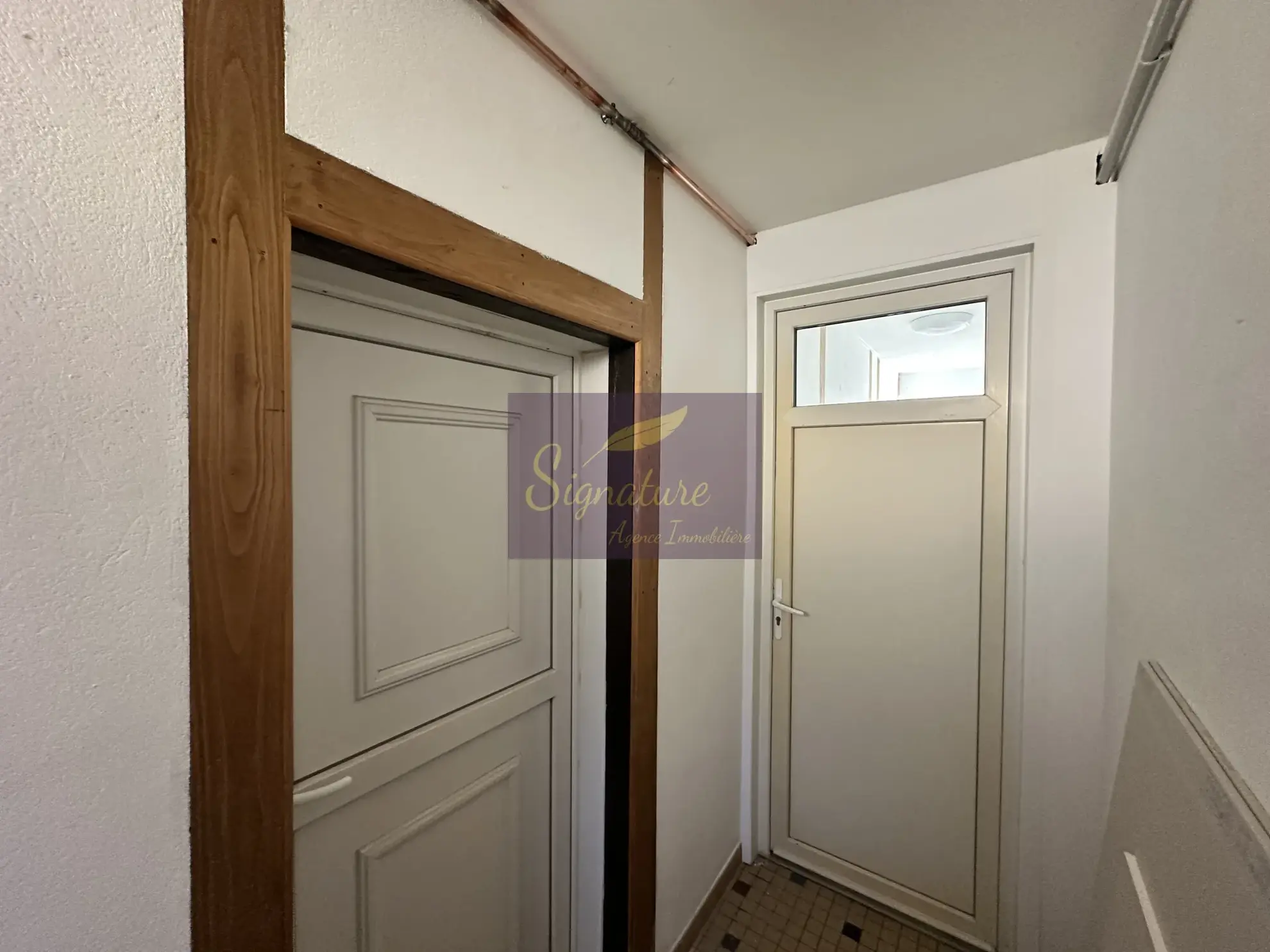 Maison à vendre à Saint Pavin Le Mans avec potentiel d'aménagement et jardin 