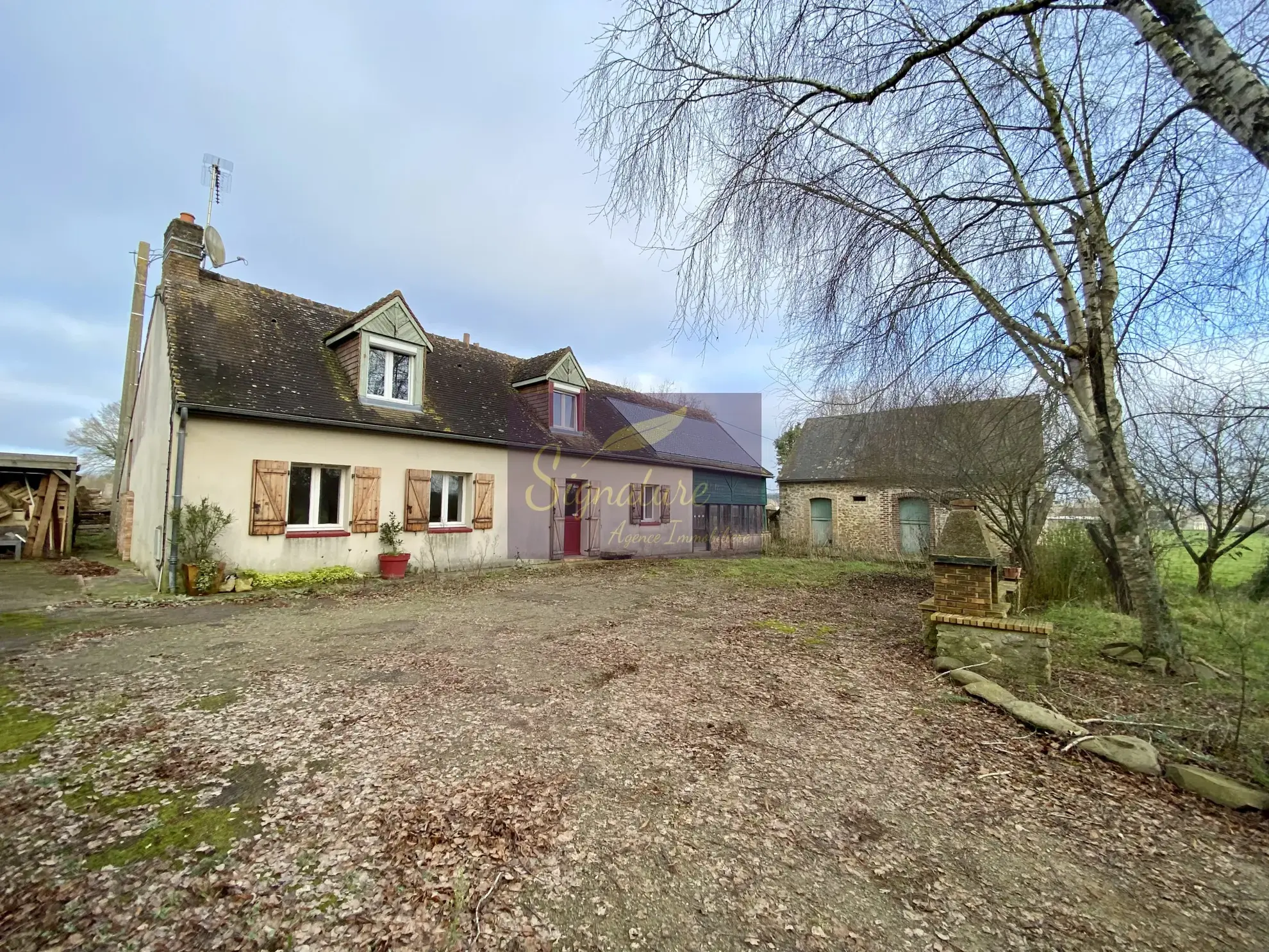 Belle ferme authentique à Teloche en campagne avec dépendances et terrain de 4015 m² 