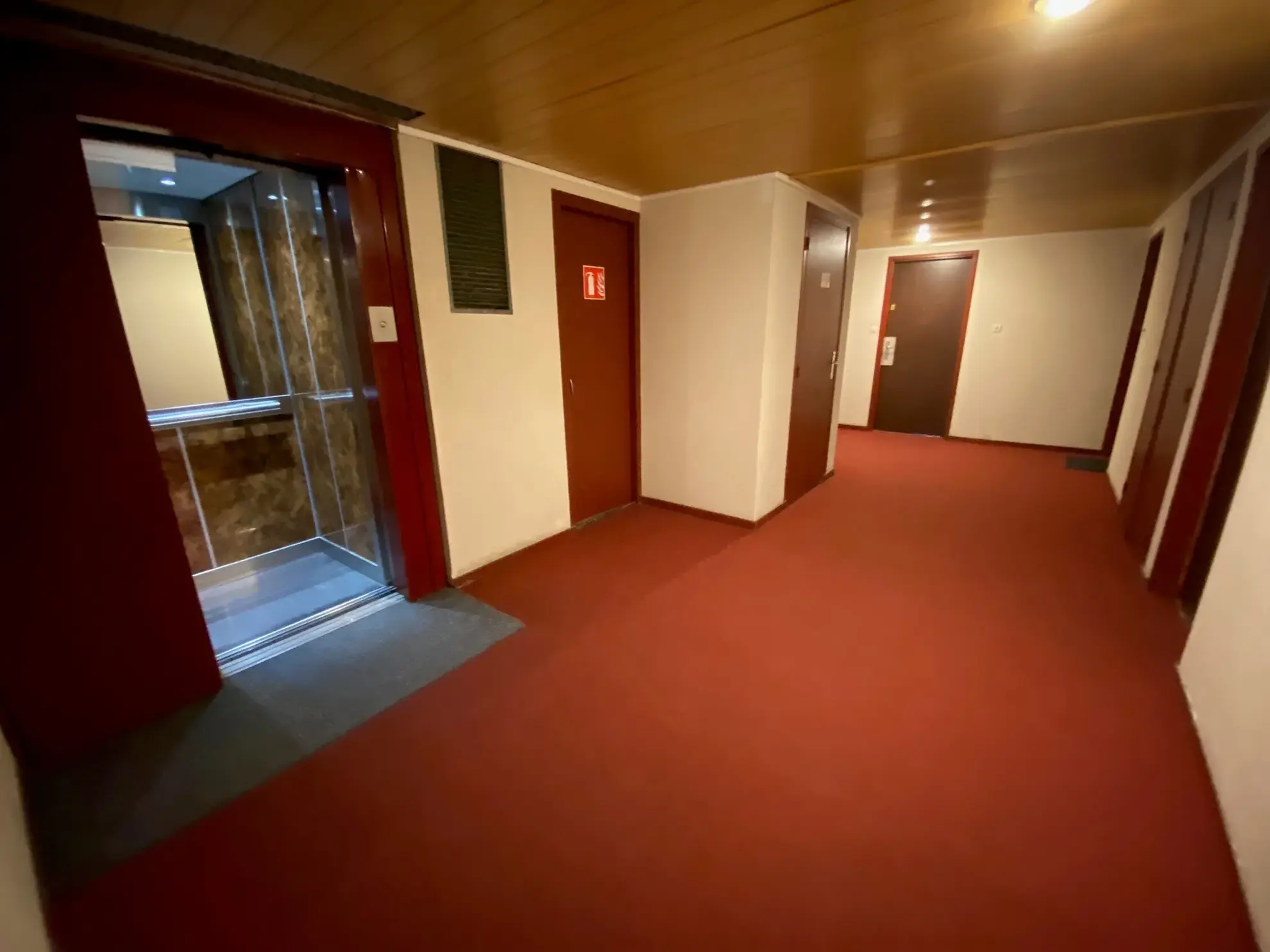 Studio à Nîmes de 23 m² loué, emplacement privilégié – Investissement sûr 