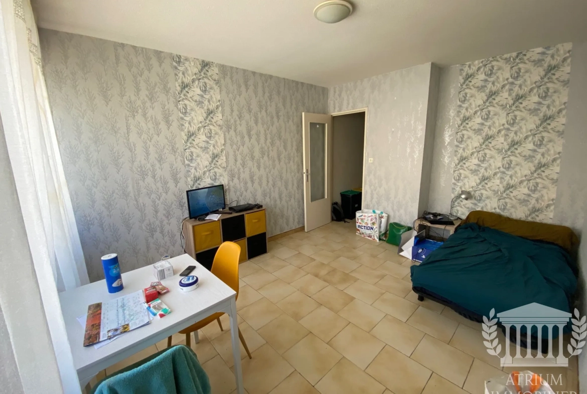 Studio à Nîmes de 23 m² loué, emplacement privilégié – Investissement sûr 