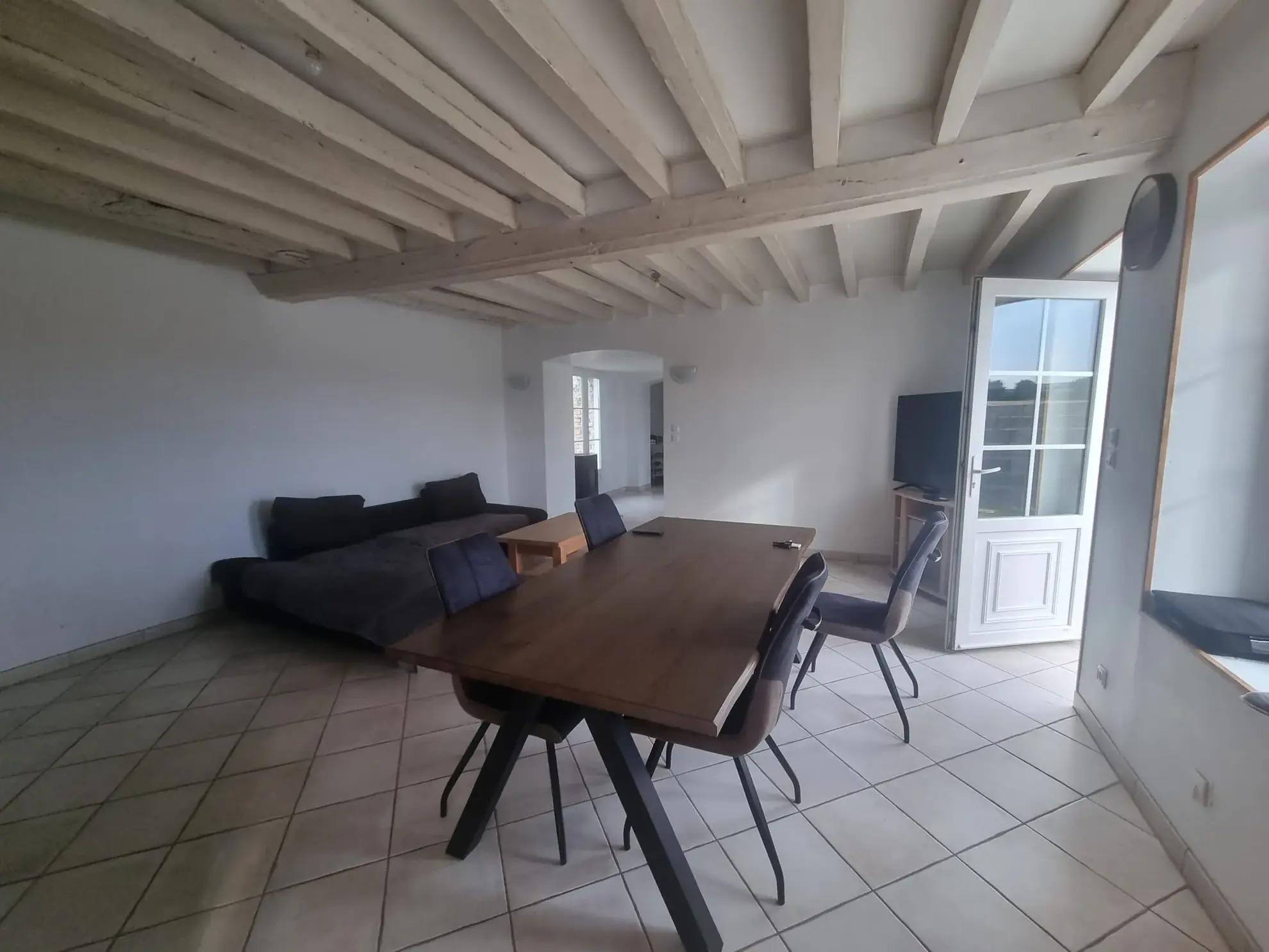 Maison de 148 m² avec dépendance et grand terrain à 15 km d'Alençon 